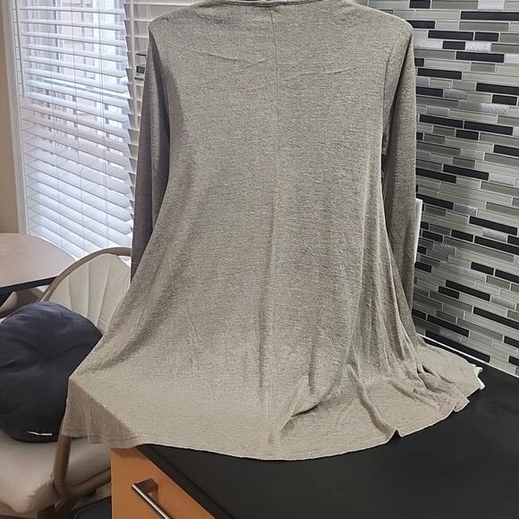 Umgee Light greyish brown long sleeve tunic top. Size Small  (PP4) - Picture 4 of 10